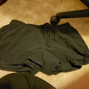 Black avia athletic shorts size large